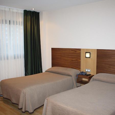 Hotel Mar De Plata Sarria Luaran gambar